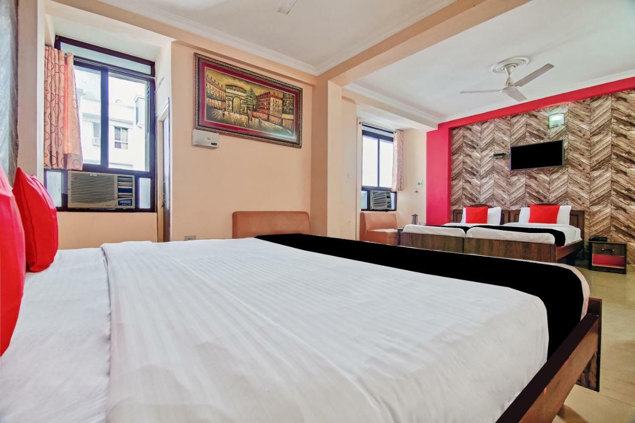 Capital O 41962 Mandakini Continental Hotel 3*