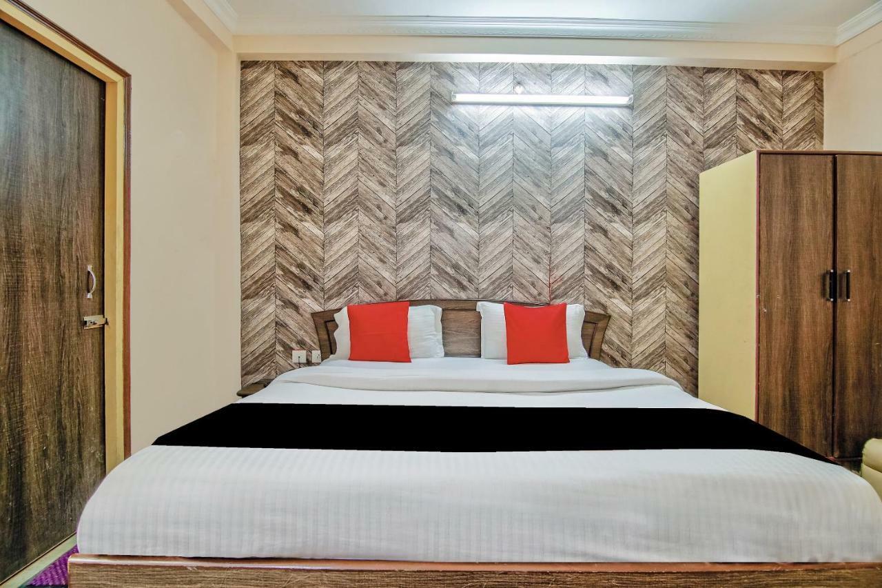Capital O 41962 Mandakini Continental Hotel Lucknow