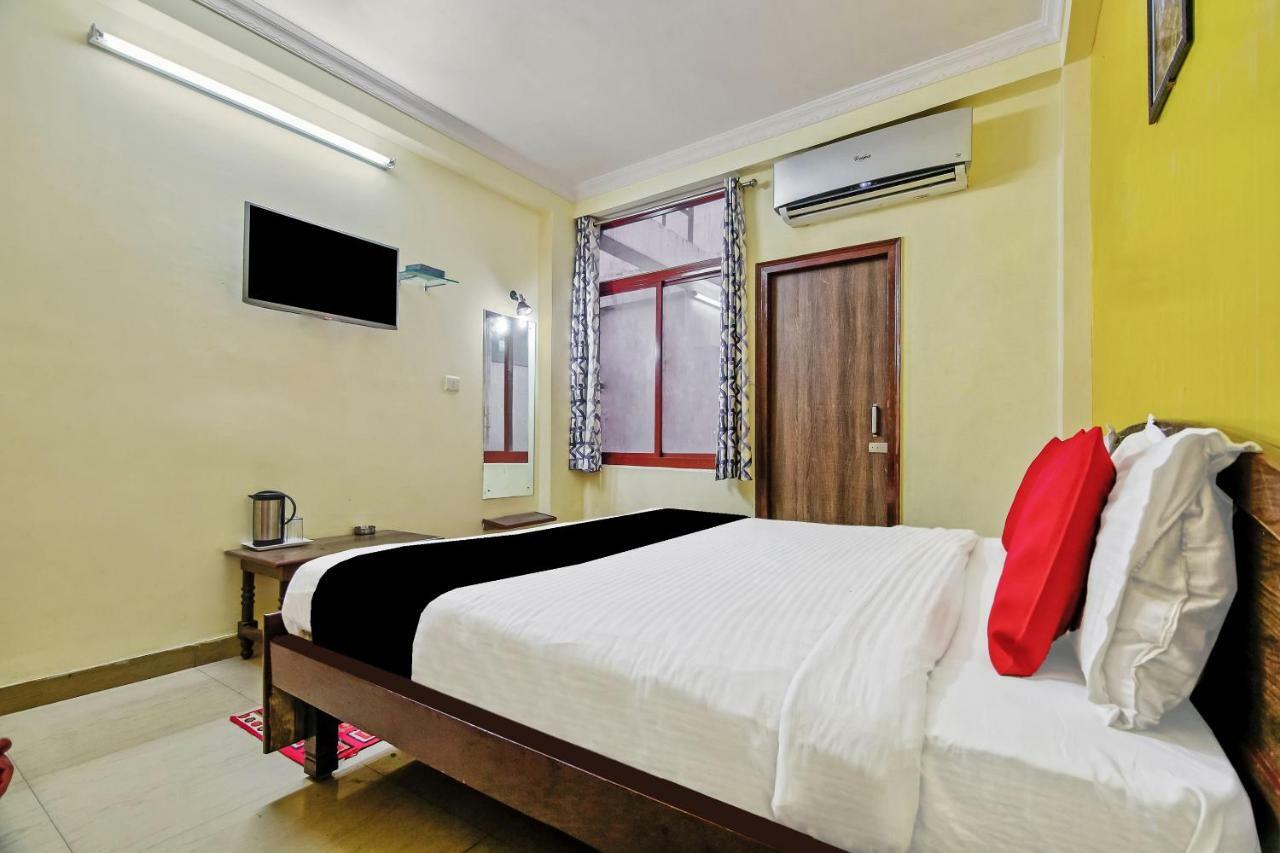 Capital O 41962 Mandakini Continental Hotel 3*